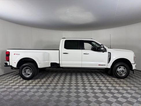 Used 2024 Ford F350 Limited w/ FX4 Off-Road Package image 5