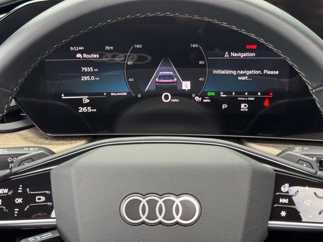 Certified 2025 Audi Q5 Premium w/ Convenience Package AWD/4WD image 17