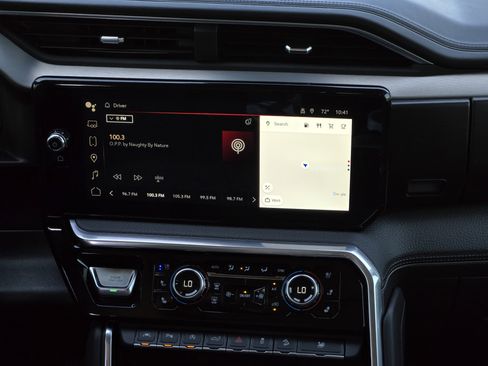 Used 2022 GMC Sierra 1500 Denali w/ Denali Reserve Package image 23