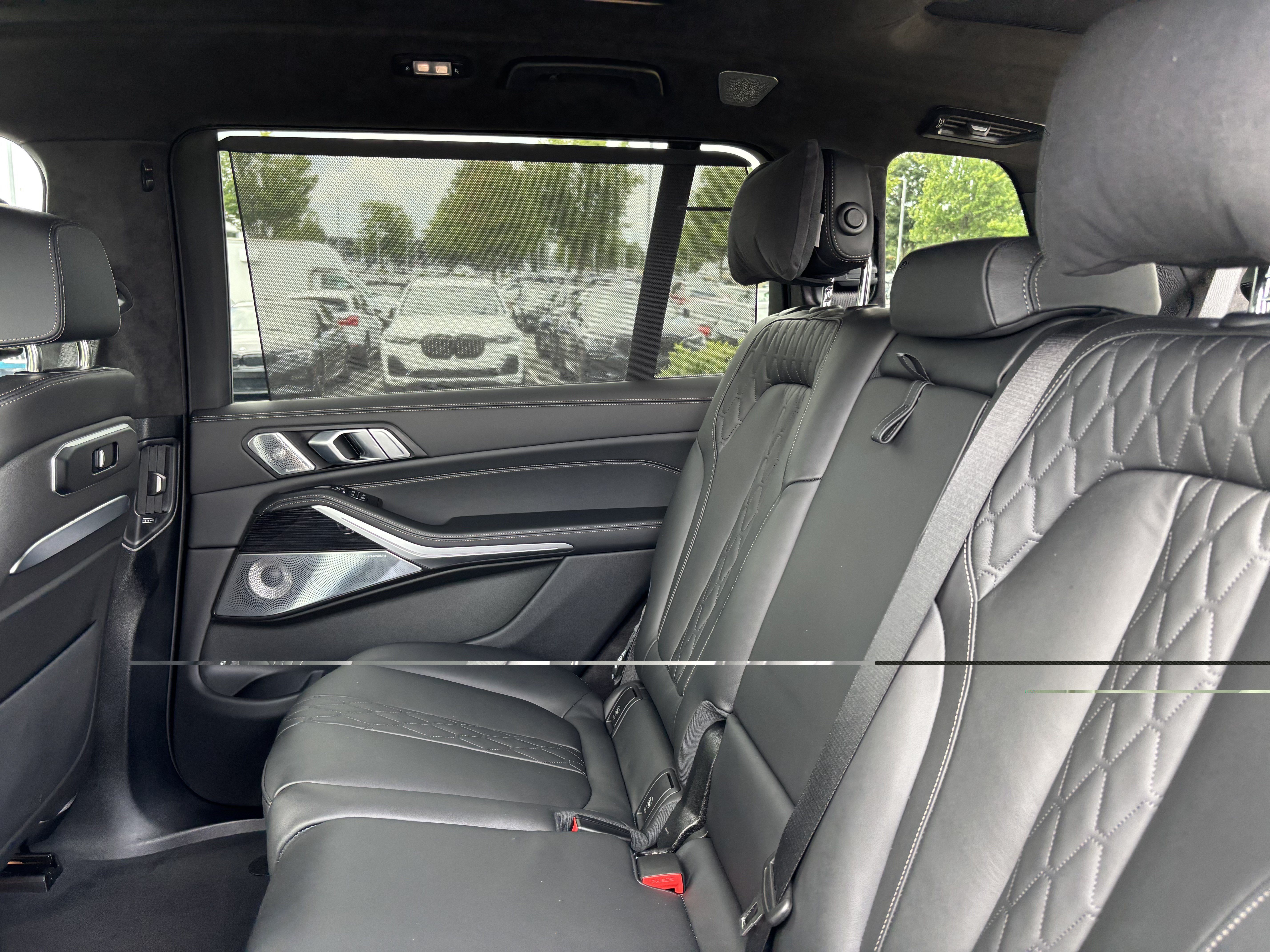 Certified 2026 BMW X7 M60i w/ Climate Comfort Package AWD/4WD image 32