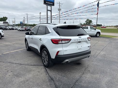 Used 2022 Ford Escape SEL w/ Technology Package FWD image 7