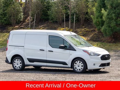 Used 2022 Ford Transit Connect XLT FWD image 11