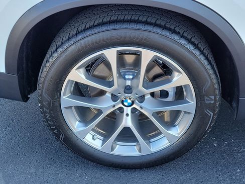 Used 2025 BMW X5 sDrive40i RWD image 7
