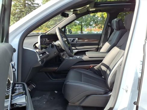 New 2026 Cadillac Vistiq Sport image 15