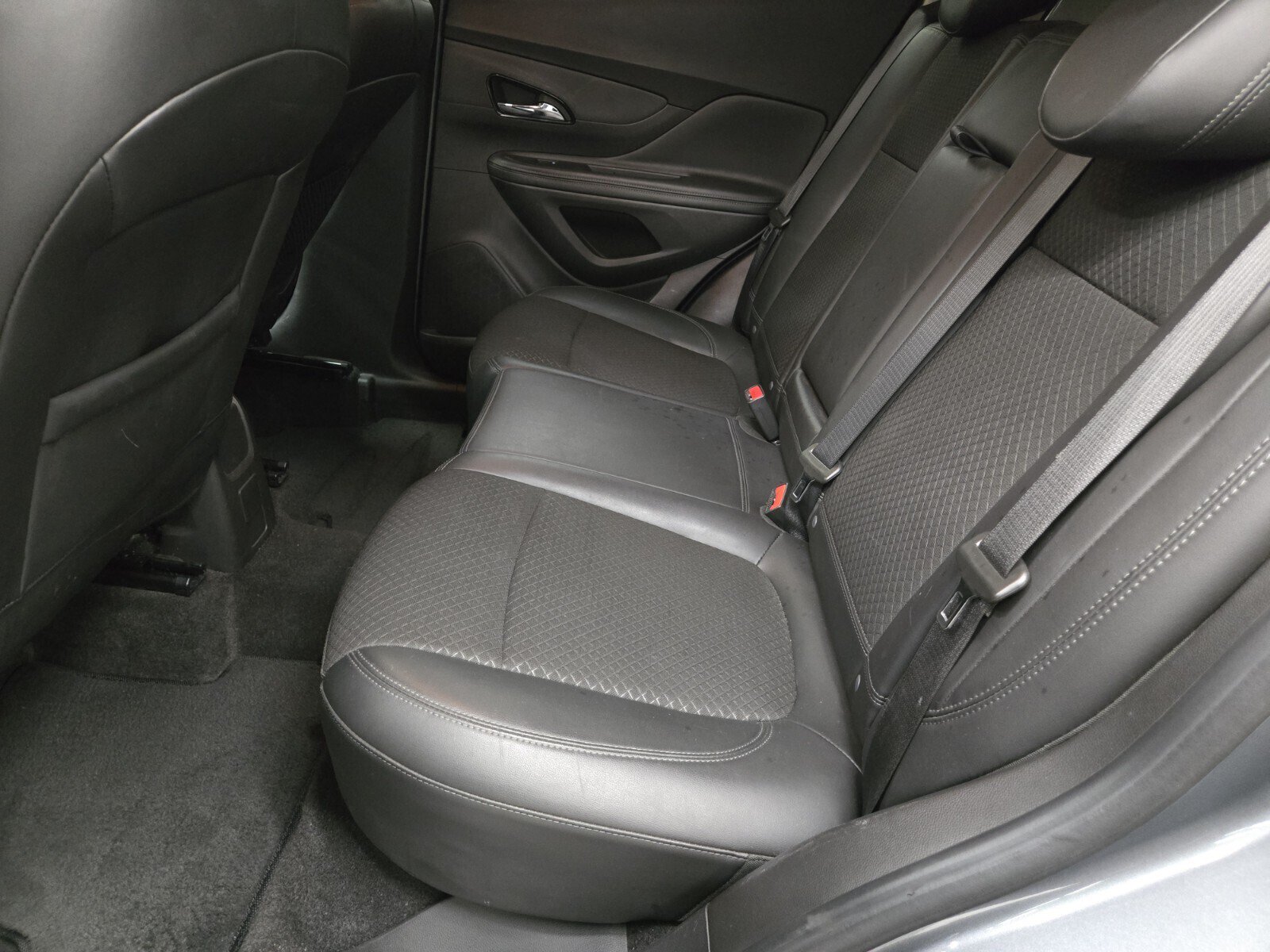 Used 2019 Buick Encore Preferred FWD image 8