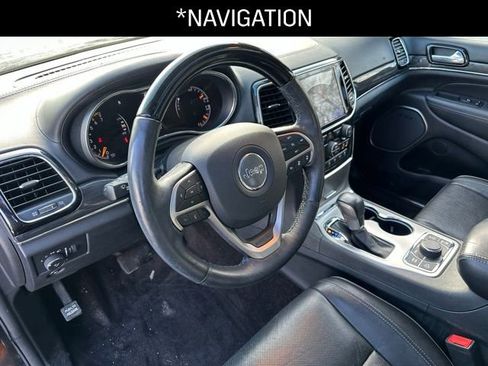 Used 2019 Jeep Grand Cherokee Overland image 3
