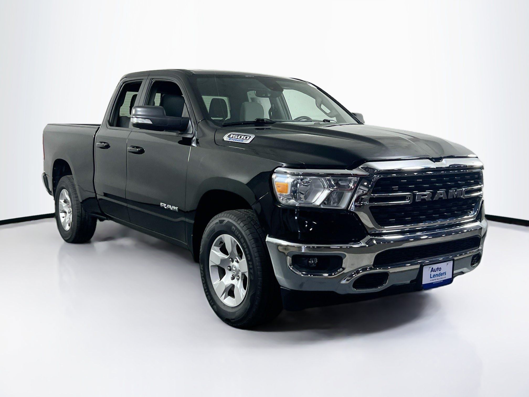 Used 2022 RAM 1500 Big Horn AWD/4WD image 3