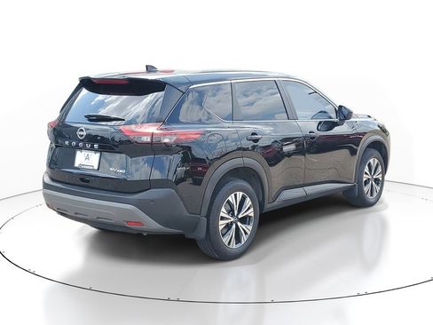 Used 2023 Nissan Rogue SV AWD/4WD image 4