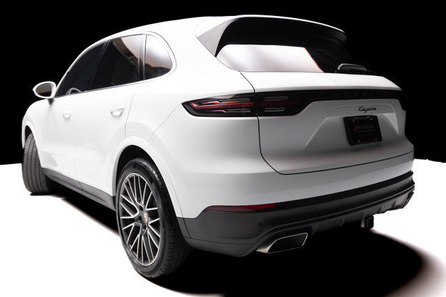 Used 2021 Porsche Cayenne AWD/4WD image 23