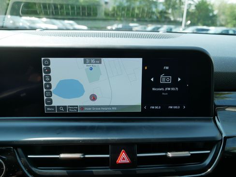 Certified 2024 Kia Seltos S AWD/4WD image 30