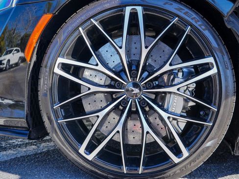 Used 2021 McLaren GT image 8