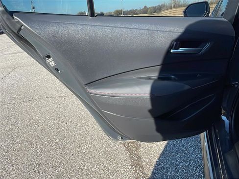 Used 2024 Toyota Corolla SE image 17