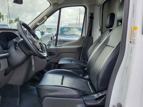 Used 2023 Ford Transit 350 DRW RWD image 11