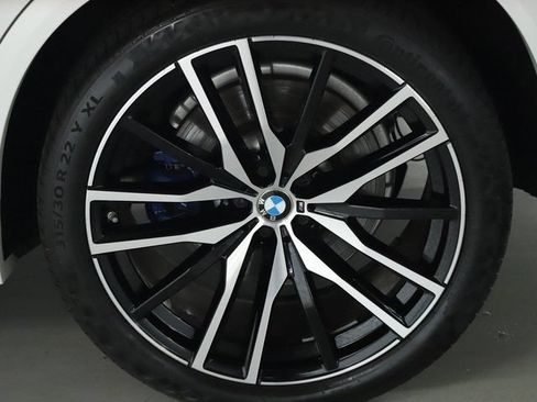 Used 2021 BMW X5 M50i w/ Premium Package AWD/4WD image 40