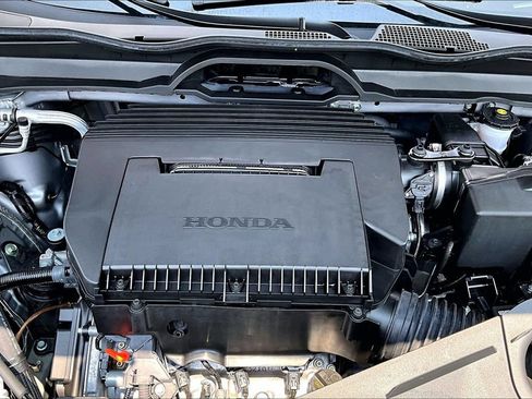 Used 2025 Honda Pilot EX-L image 23