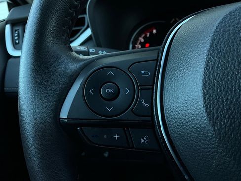 Used 2025 Toyota RAV4 XLE image 34