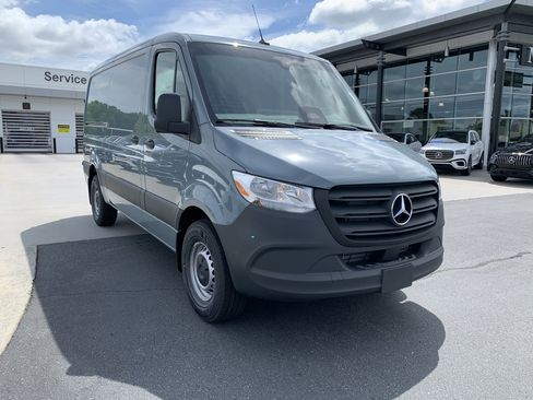 New 2025 Mercedes-Benz Sprinter 2500 image 2