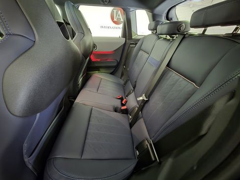 New 2026 MINI Cooper S image 13