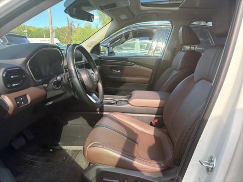 Used 2024 Honda Pilot Elite image 19