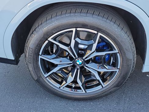 Used 2025 BMW X4 M40i AWD/4WD image 7