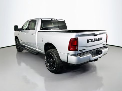 New 2026 RAM 2500 Laramie AWD/4WD image 5