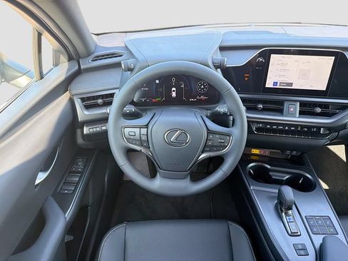 New 2026 Lexus UX 300h FWD image 17