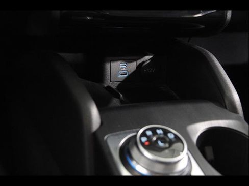 Certified 2023 Ford Escape Platinum w/ Premium Technology Package AWD/4WD image 16