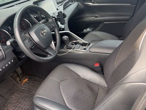 Used 2023 Toyota Camry XSE w/ Navigation Package image 6