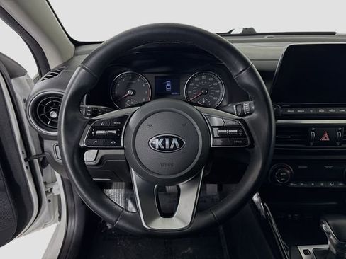 Used 2019 Kia Forte S image 11