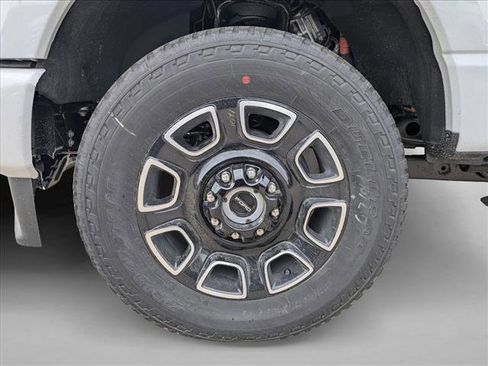 New 2026 Ford F250 Platinum AWD/4WD image 10