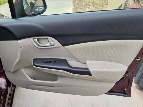Used 2013 Honda Civic LX image 28