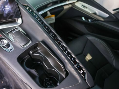 Used 2024 Chevrolet Corvette Stingray Preferred Cpe w/ Z51 Performance Package RWD image 22