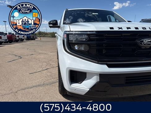 New 2025 Ford Expedition Platinum w/ Stealth Performance Package image 26