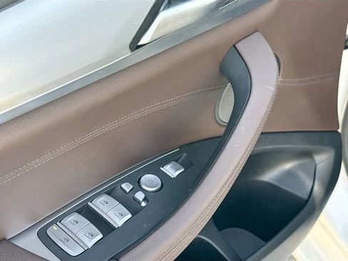 Used 2024 BMW X3 M40i w/ Premium Package image 23