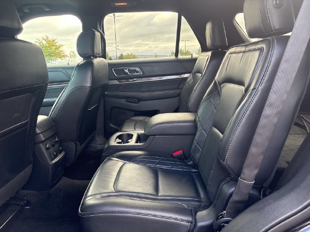 Used 2017 Ford Explorer Platinum AWD/4WD image 11