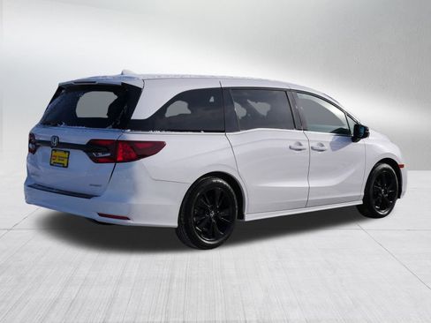Used 2024 Honda Odyssey Sport image 7