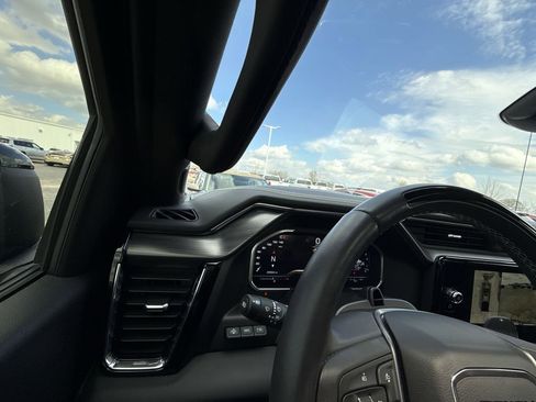 Certified 2024 GMC Sierra 1500 Denali Ultimate image 24