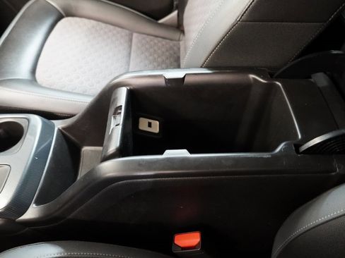 Used 2017 Chevrolet Colorado Z71 image 19