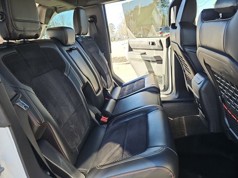 Used 2024 Ford Bronco Raptor image 12