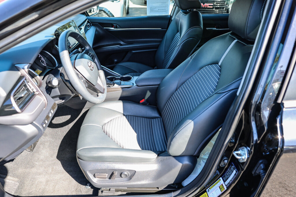 Certified 2024 Toyota Camry SE FWD image 8