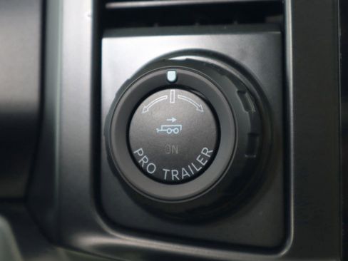 Used 2025 Ford F450 Platinum w/ Platinum Plus Package AWD/4WD image 18