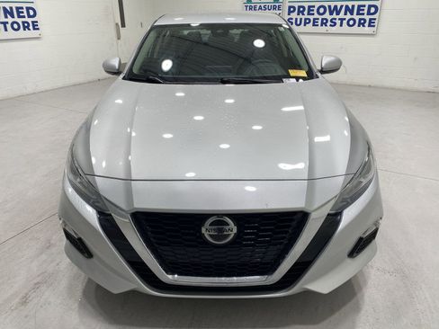 Used 2022 Nissan Altima 2.5 SV FWD image 3
