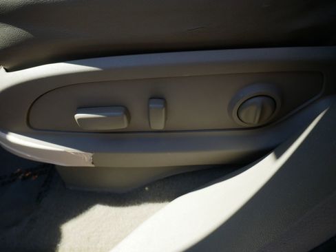 Used 2016 GMC Acadia Denali AWD/4WD image 15