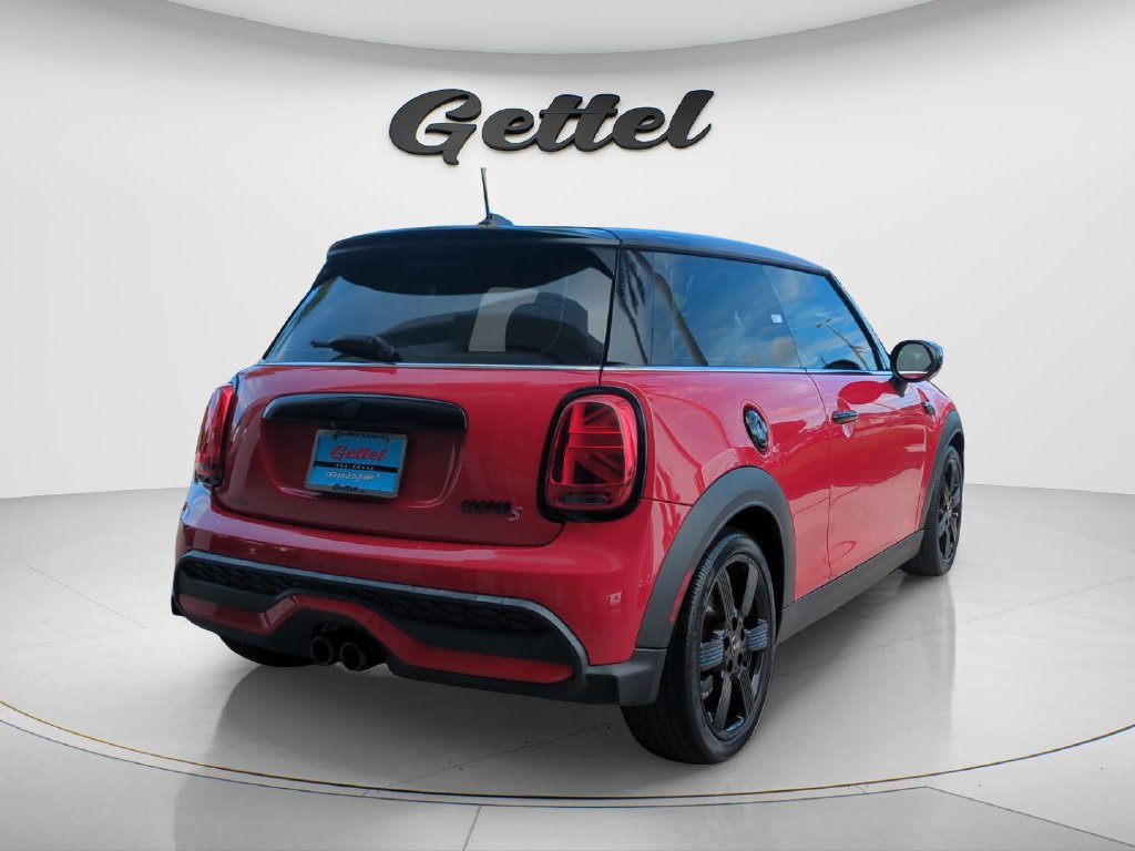 Used 2024 MINI Cooper S FWD image 5