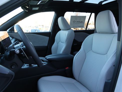 New 2026 Lexus TX 350 FWD w/ Technology Package image 33