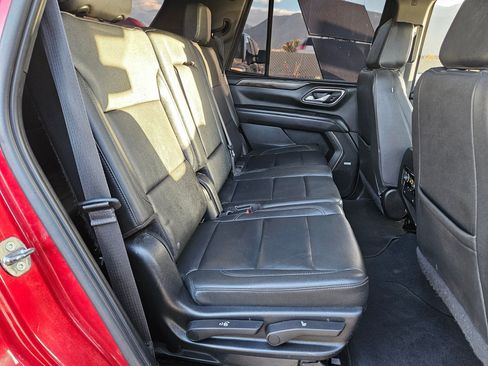 Used 2022 Chevrolet Tahoe Z71 image 34