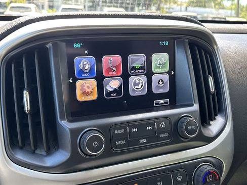 Used 2017 Chevrolet Colorado LT w/ Luxury Package, Chrome AWD/4WD image 12