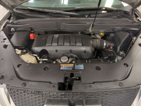 Used 2012 GMC Acadia SLE image 22