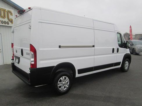Used 2024 RAM ProMaster 2500 w/ Quick Order Package 22H SLT+ image 6