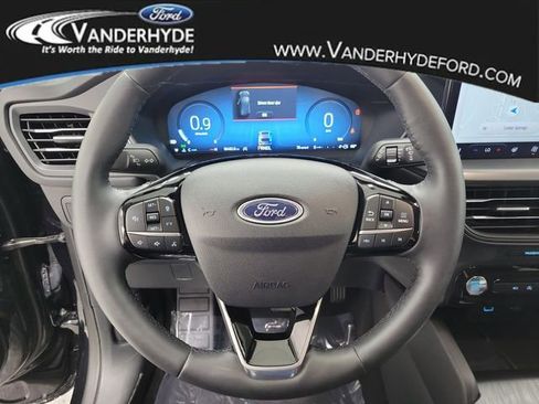 Used 2023 Ford Escape Active w/ Tech Pack #2 image 23